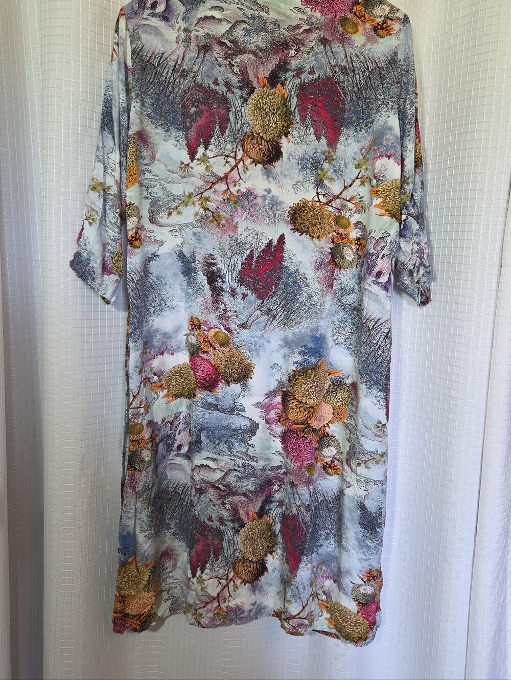 Neeru Kumar Tunic Dress Art To Wear, 3XL, Landscape Floral With Slide Slits - Picture 7 of 13